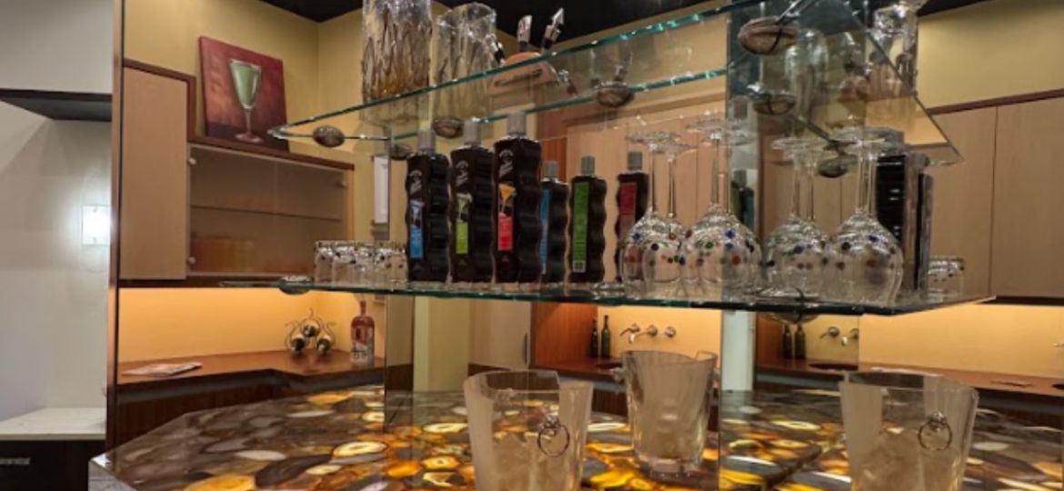custom wet bar